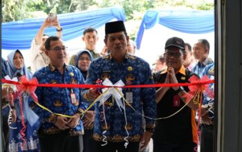 Launching Labor Pengujian Lingkungan DLH, Bupati Kuansing : Diharapkan Mampu Tunjang PAD