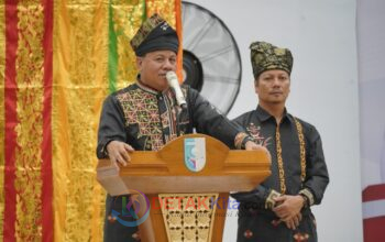 Ratusan Masyarakat Hadiri Buka Puasa Bersama Bupati Suhardiman dan Wabup Muklisin