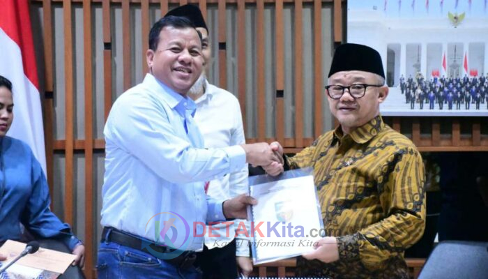 Bupati Suhardiman Temui Abdul Mu’ti di Jakarta Perjuangkan Dunia Pendidikan