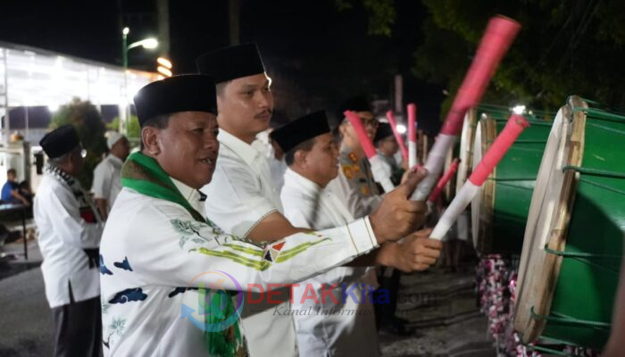 Bupati Suhardiman Sebut Idul Adha Momentum Berkorban Untuk Membangun