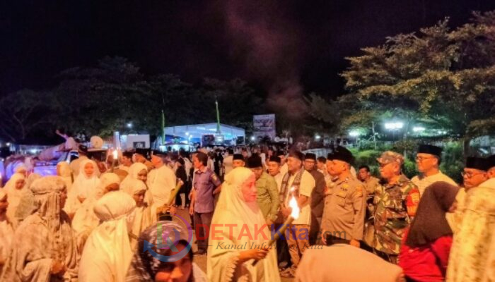 Ribuan Masyarakat Padati Ibukota Baserah Malam Pawai Takbiran Idul Adha PHBI Kuantan Hilir