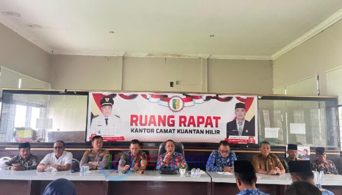 H Dewit Pimpin Kepanitiaan Pacu Jalur Event Kebudayaan Kuantan Hilir 2025