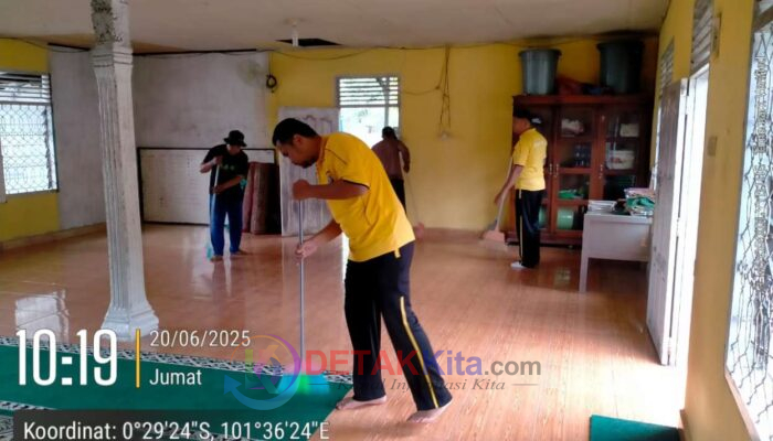 Bakti Religi Polsek Benai di HUT Bhayangkara Ke-79 di Sentra dan Benai