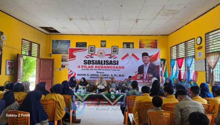Sosialisasikan 4 Pilar Kebangsaan, Anggota MPR RI Senator Abdul Hamid Ajak Siswa Jadikan Pandangan Hidup Berbangsa dan Bernegara