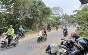 Warga Talontam Kecewa, Timbunan Tanah Jalan Bikin Debu dan Becek