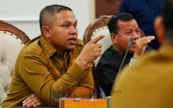 Bupati Suhardiman – Gubri Abdul Wahid Ingin Festival Pacu Jalur Jadi Imam Kebudayaan