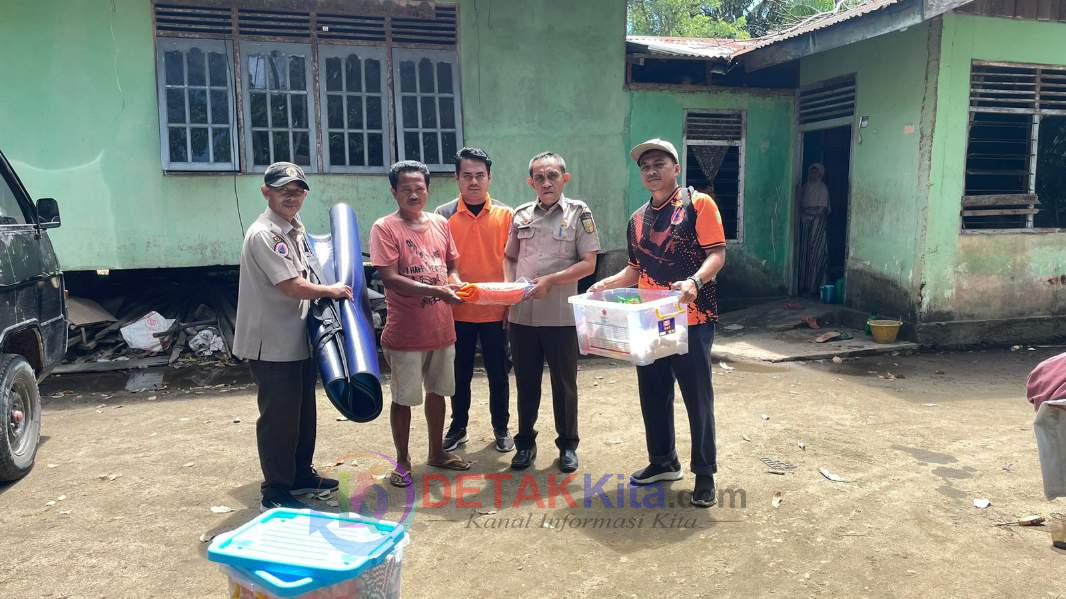 BPBD Salurkan Bantuan Kepada Korban Pohon Tumbang Akibat Puting Beliung