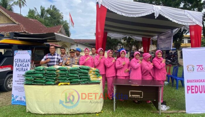 Warga Puji Pasar Murah Polres Kuansing: Berasnya Murah, Hatinya Senang