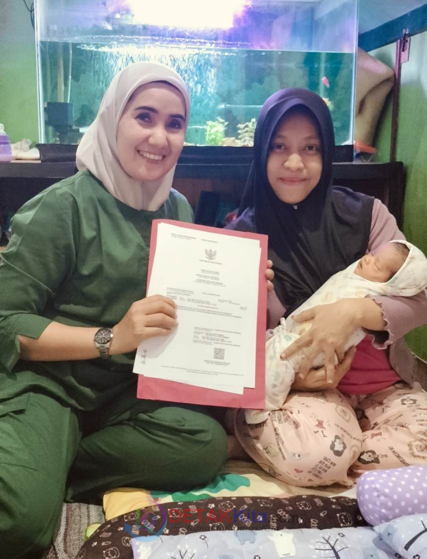Ica Kurniasih Rasakan Manfaat Uji Coba Layanan Cepat Dukcapil Kuansing untuk Bayi Baru Lahir Lewat BPM