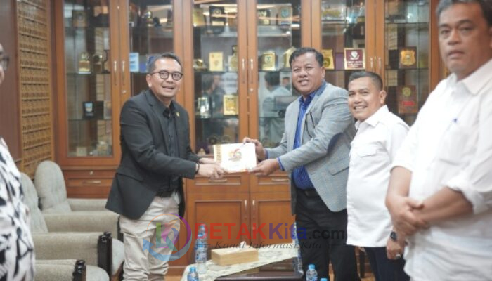 Jalan Panjang Kuansing Menuju Perubahan: Silaturahmi Bupati ke DPR RI, Harapan Baru dari Senayan
