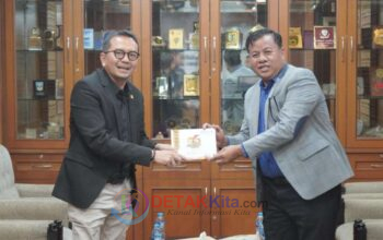 Pacu Jalur, Infrastruktur, dan Harapan Baru dari Ruang Kerja Senayan