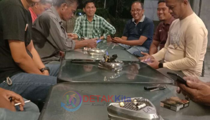 Ngopi Sambil Rapat, Dody Fitrawan Bahas Gelanggang Pacu Jalur Hingga Finalisasi!
