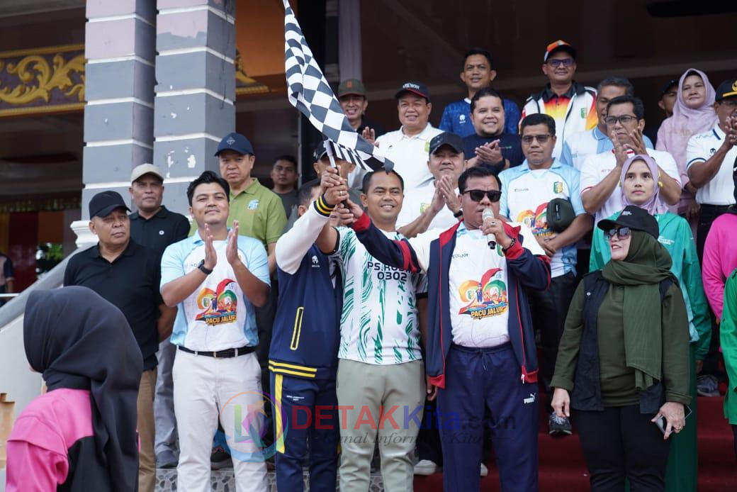 Langkah Bersama Bupati Kuansing, Lapangan Limuno Jadi Lautan Manusia!