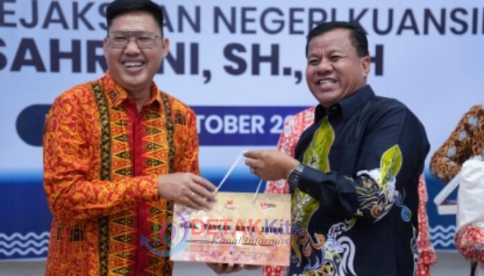 Kajari Sahroni Pamit dari Kuansing, Janji Jadi Duta Budaya Pacu Jalur di Kejagung RI, Bupati Suhardiman: Kuansing Rumah Kita