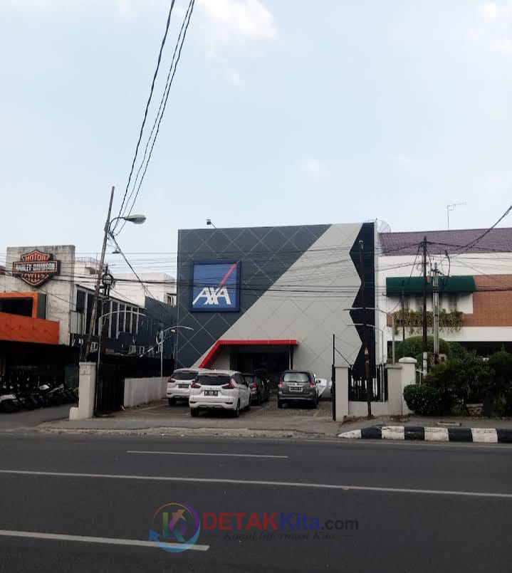 AXA Financial Diduga Halangi Tugas Jurnalis, Pakar Hukum: Itu Perbuatan Pidana! AXA Financial Diduga Halangi Tugas Jurnalis, Pakar Hukum: Itu Perbuatan Pidana!