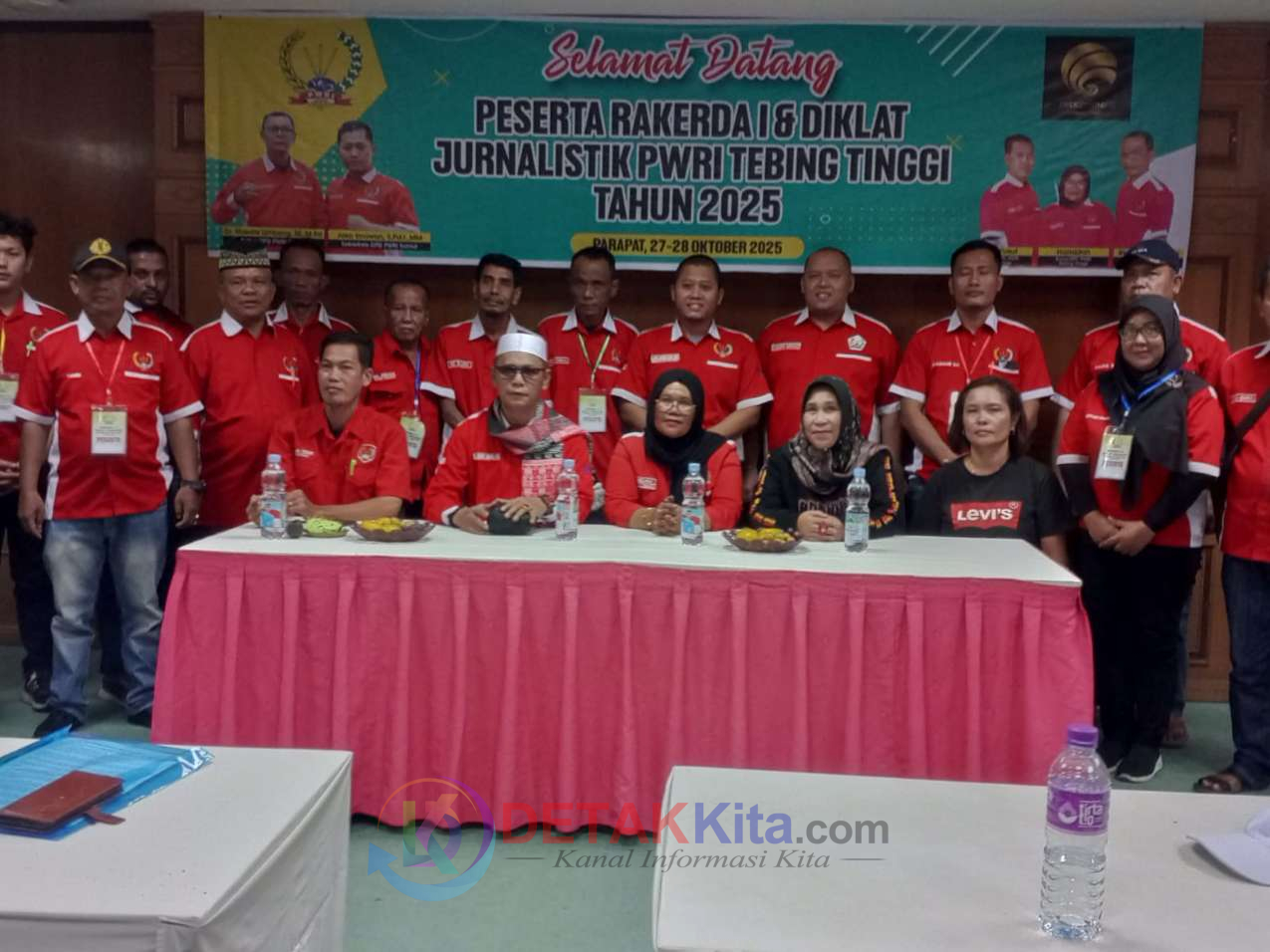 Rakercab dan Diklat Jurnalistik PWRI Tebing Tinggi Resmi Dibuka Ketua DPD Sumut: Momentum Tingkatkan Profesionalisme Wartawan