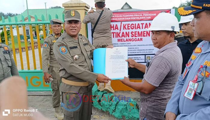 Bupati Suhardiman Segel PKS PT. GSL: Tak Ada Toleransi Bagi Perusahaan Cemari Lingkungan!