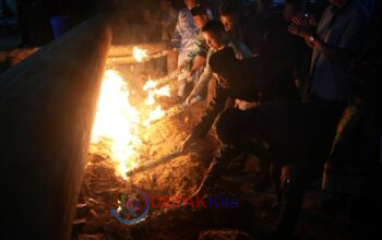 Kolaborasi Semangat Baru: Asisten III Azhar Ali dan Camat Eka Putra Bersama Masyarakat Melayur Jalur Baru “Rantai Emas”