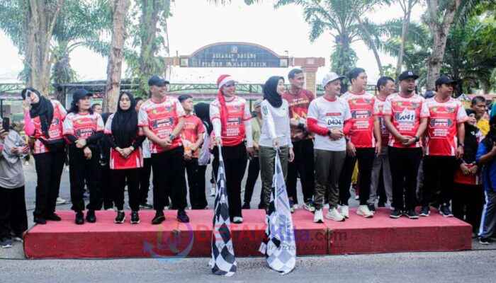 Semarak Hari Pahlawan, Polres dan Pemko Tebing Tinggi Gaungkan Semangat Kepahlawanan Lewat Fun Run dan Senam Sehat