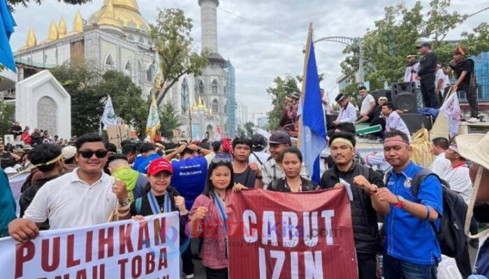 GMKI Cabang Toba Suarakan Aksi Damai di Medan: Desak Gubernur Sumut Tutup PT. Toba Pulp Lestari