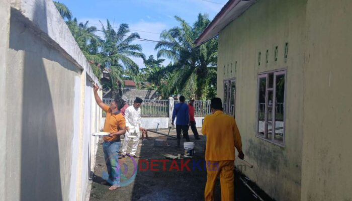 Warga Antusias Sambut Kehadiran Kades Bulkrim Pimpin Goro TK Al-Azhar Sungai Kubu