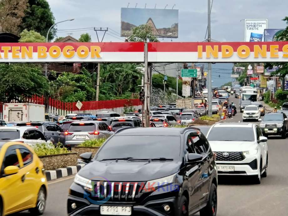 Warga Bopunjur Mendesak! Prof. Sutan Nasomal Minta Presiden Prabowo Segera Bangun Tol Lintas Selatan Ciawi–Cipanas–Cianjur