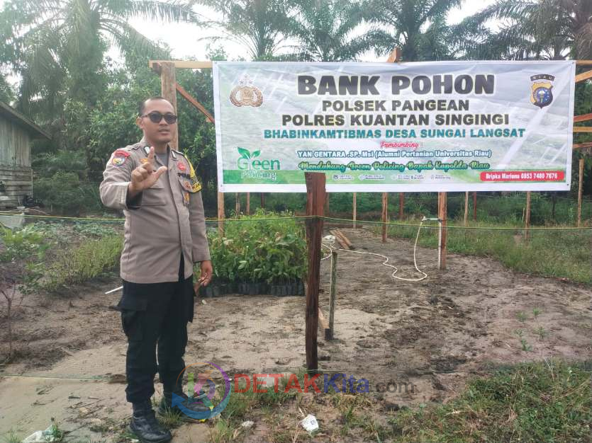 Bripka Mariono Bhabinkamtibmas Pangean Bangun Bank Pohon, Dukung Program Green Policing Kapolda Riau