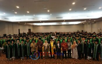 STAI Al-HIKMAH Medan Gelar Wisuda Sarjana ke-30, 220 Lulusan Siap Mengabdi untuk Agama—Nusa dan Bangsa STAI Al-HIKMAH Medan Gelar Wisuda Sarjana ke-30, 220 Lulusan Siap Mengabdi untuk Agama—Nusa dan Bangsa