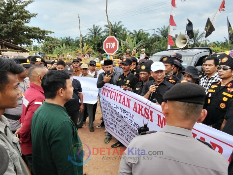 LLMB dan Warga Kubu–Kubu Babussalam Geruduk PT PHR: Tuntut Keadilan, Transparansi, dan Kesempatan Kerja Tanpa “Uang Masuk”