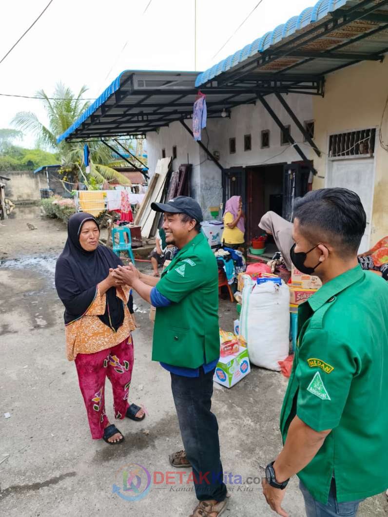 GP Ansor Medan Utara Gerak Cepat! Banjir Melanda, Relawan Tumpah Ruah Salurkan Sembako Hingga Warga Menangis Haru