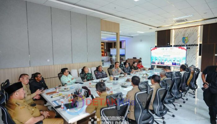 Jelang Nataru, Bupati Baharuddin Kumpulkan Forkopimda: Keamanan dan Harga Sembako hingga Lalu Lintas Jadi Sorotan