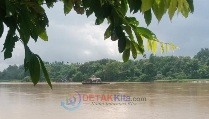 PETI Kembali Menggila di Cerenti, Sungai Batang Kuantan Dikeruk — APH Diduga Tutup Mata!