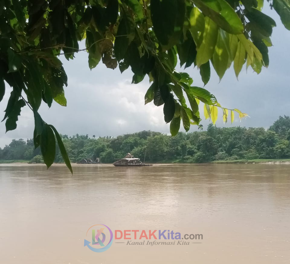 PETI Kembali Menggila di Cerenti, Sungai Batang Kuantan Dikeruk — APH Diduga Tutup Mata!