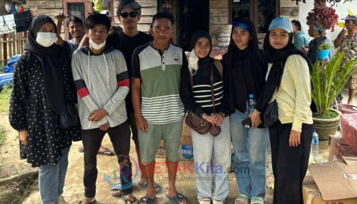 Tak Cuma Orasi! Mahasiswa GERMANAS dan Volunteer Medan Terobos Lokasi Bencana, Salurkan Bantuan ke Aras Sembilan