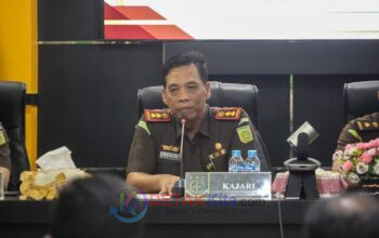 Kejari Kuansing Tancap Gas! 2025 Ungkap Korupsi, Selamatkan Rp5 Miliar Lebih Uang Negara Kejari Kuansing Tancap Gas! 2025 Ungkap Korupsi, Selamatkan Rp5 Miliar Lebih Uang Negara