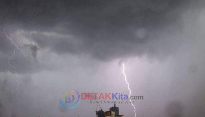 Cuaca Riau Masih “Basah”! BMKG Ingatkan Hujan Mengguyur Sepekan, Ini Wilayah Tertinggi!