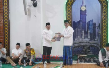 Safari Ramadhan Pemprov Riau Berakhir di Kuansing! Bantuan Ratusan Juta Mengalir di Masjid Agung Ar-Raudhah