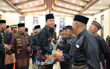 Bupati Suhardiman Cetak Sejarah! Kuansing Jadi Daerah Pertama di Indonesia Integrasikan Perda Tata Ruang dengan Hukum Adat Bupati Suhardiman Cetak Sejarah! Kuansing Jadi Daerah Pertama di Indonesia Integrasikan Perda Tata Ruang dengan Hukum Adat