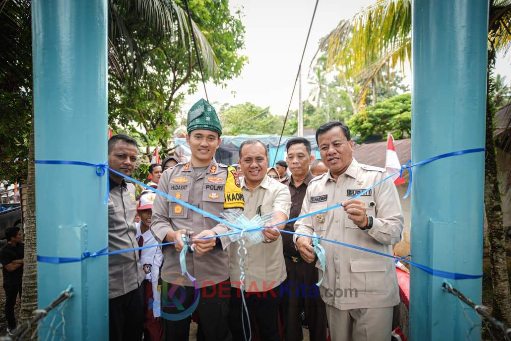 Gebrakan Presisi! Kapolda Riau Tegas: Jembatan Merah Putih Bukti Nyata Polisi Hadir—Rakyat Langsung Merasakan