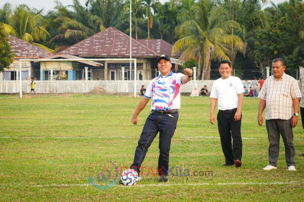 Geger! 16 Tim Turun Gunung! Turnamen RMKK ke-27 Resmi Dibuka — Bupati Suhardiman Warning: Jangan Rusak Sportivitas!