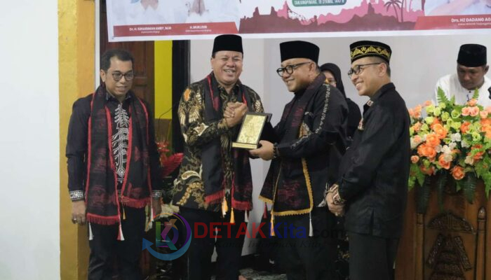 Disambut Ratusan Perantau! Wali Kota Tanjungpinang Angkat Topi: Kekompakan Warga Kuansing Tak Tertandingi—Kepedulian Bupati Disorot Tajam