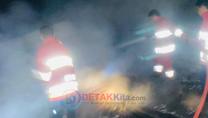 Dini Hari Mencekam di Pangean! Rumah Ludes Dilalap Api — Bupati Suhardiman Gerak Cepat Perintahkan Bantuan Segera Turun