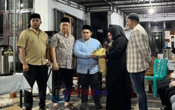 DUKA MENDALAM! PWI Pusat Turun Tangan — Serahkan Uang Duka untuk Keluarga Zulmansyah Sekedang di Pekanbaru