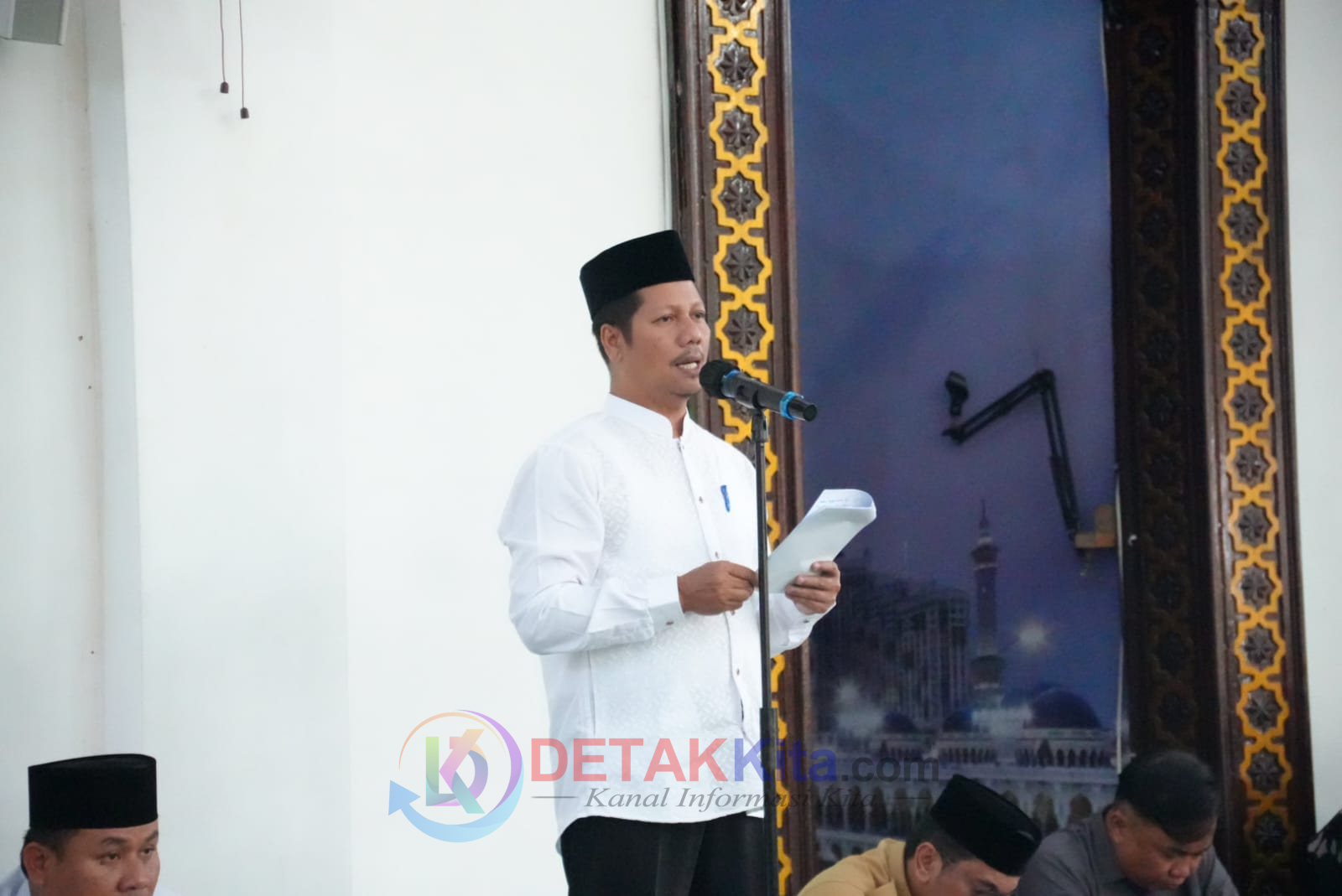 HARU DAN KHIDMAT! 186 Jemaah Haji Kuansing Resmi Dilepas—Wabup Muklisin Tegas: Jaga Kesehatan—Jangan Egois—Utamakan Kekompakan!