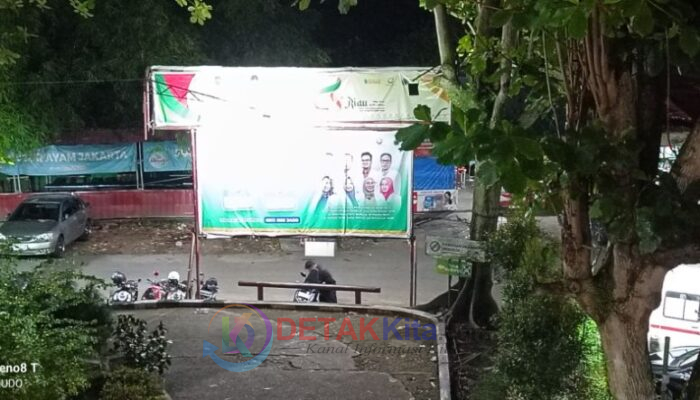 Helm Raib di Parkiran RSIA Zainab Pekanbaru — Jukir Angkat Tangan! Pengunjung Geram: Keamanan Dipertanyakan