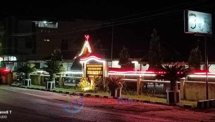 DIGEREBEK DI PONDOK KEDAI! 3 Pemuda Diciduk Polisi—Sabu dan Ekstasi Diamankan – Diduga Beli Narkoba Secara Online