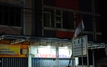 BENDERA MERAH PUTIH DIABAIKAN! Berkibar 24 Jam di Kantor Samsat Baserah — Warga Murka: Ini Pelecehan Simbol Negara!