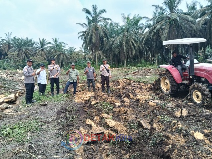 Polisi Turun ke Sawah! Polsek Singingi Hilir Gaspol Ketahanan Pangan—5 Hektare Lahan Disiapkan untuk Jagung Pipil