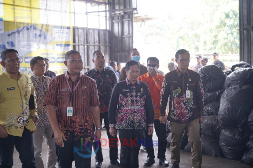 Belajar ke Banyumas — Wabup Muklisin Bergerak Cepat Cari Solusi Sampah Kuansing: Tak Bisa Dibiarkan Berlarut!