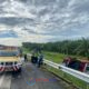 Bus Halmahera Terguling di Tol MKTT—4 Tewas dan 19 Luka-Luka